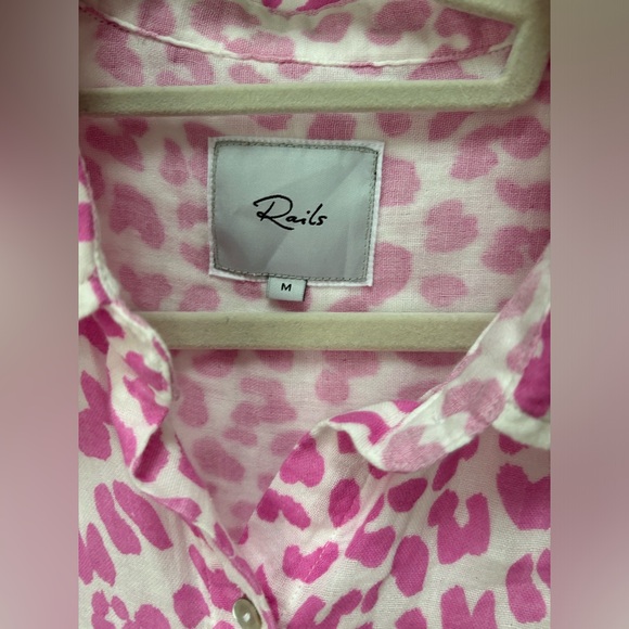 Rails Ellis fuscia jaguar button up - Picture 3 of 7